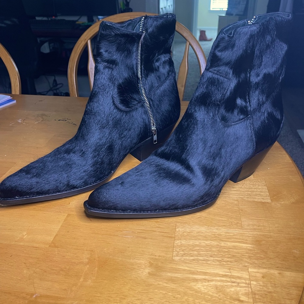 Black Cowhair Cowboy Boots